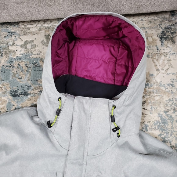 Columbia Omni-Tech Winter Ski Jacket - Picture 3 of 16